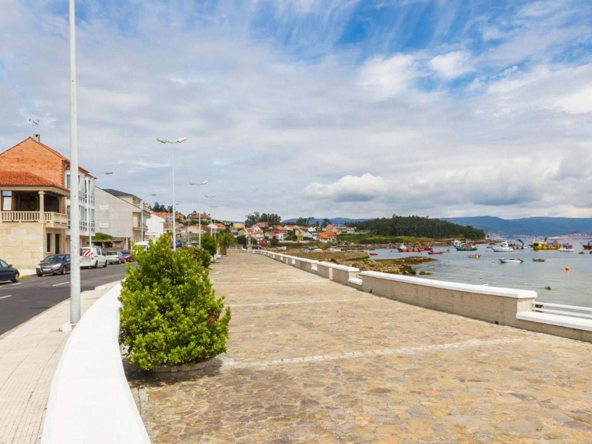 Apartamentos Illa De Arousa Centro 3000 Ngoại thất bức ảnh